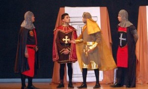 “La Venganza de Don Mendo” en el Colegio Maristas de Cartagena