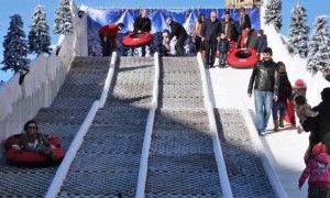 Pista de Hielo y Descenso en Trineo en El Cuartel de Artillería 2014